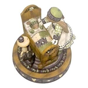 Woodsong Designs DEMDACO "Woodsong Lullaby" 2002 Mama Rabbit‎ Tucking Baby In